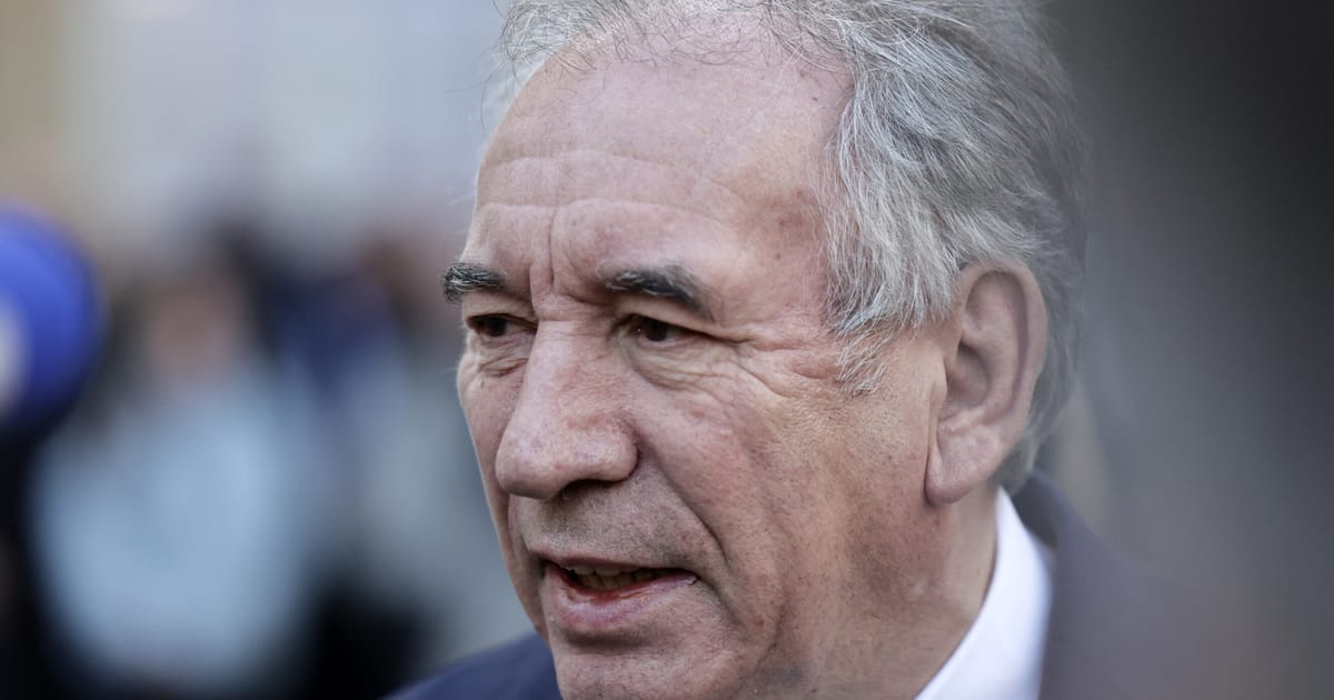 Premjeras François Bayrou pristatė ketvirtąją Prancūzijos vyriausybę per metus – POLITICO