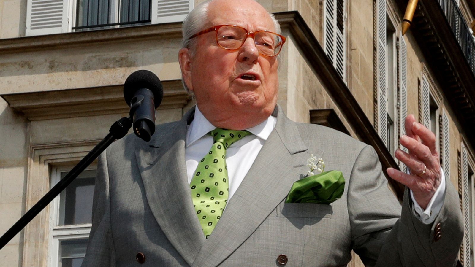 Jean-Marie Le Pen buvo skaldantis ir sunkus, tačiau jis pakeitė Prancūzijos politikos formą | Pasaulio naujienos
